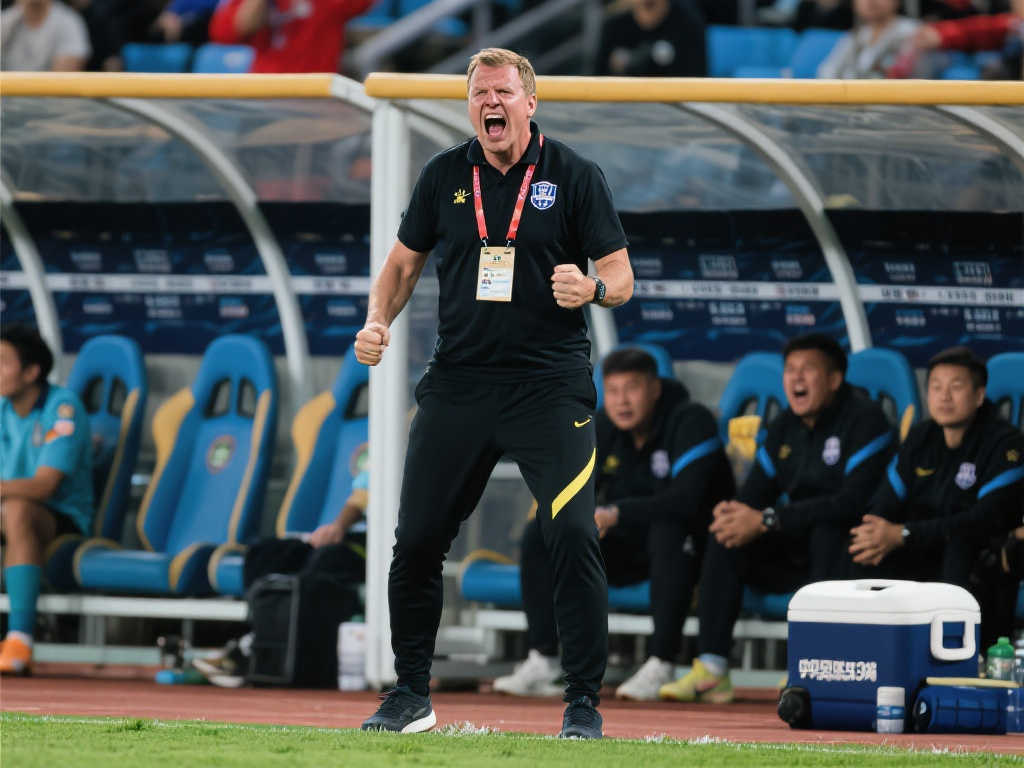 中足联处罚决定:玉昆主帅约恩·安德森停赛3场并罚款3万元 中足联处罚决定:玉昆主帅约恩·安德森停赛3场并罚款3万元